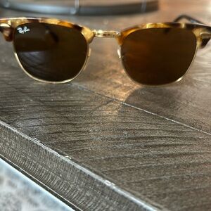 Ray ban sunglasses